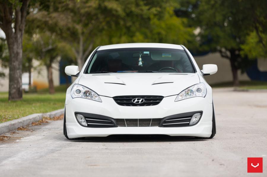  Hyundai Genesis on Vossen Wheels (VLE1) 2017 года  (фото 13 из 29)